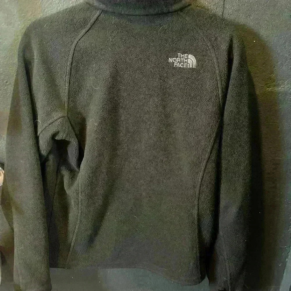 Women’s North Face Fleece Jakcet - Picture 6 of 7